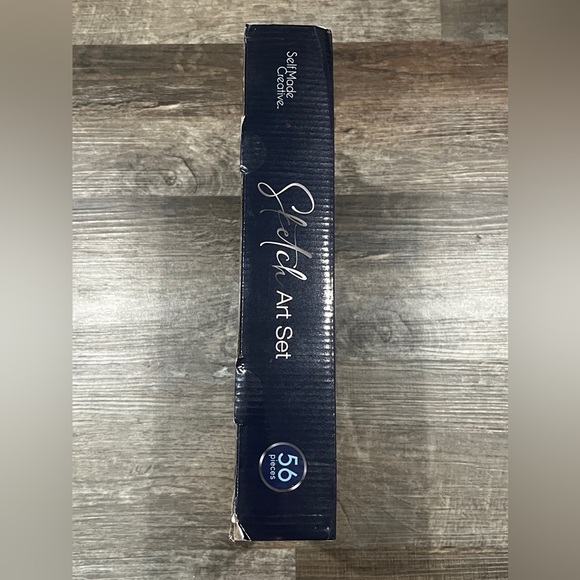 FINAL PRICE PRICE DROP NEW Self Made Creative Sketch Art Set with Easel - Picture 2 of 4